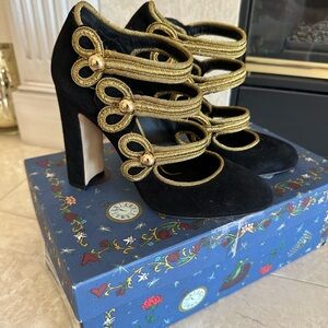 Dolce & Gabbana 3 strap military heel